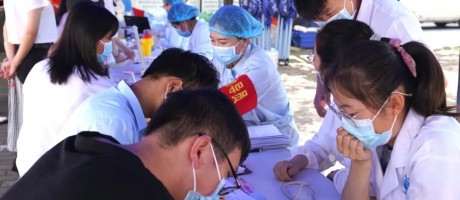 “百年奋斗路，热血铸青春”一一江西医专高等专科学校开展无偿献血活动